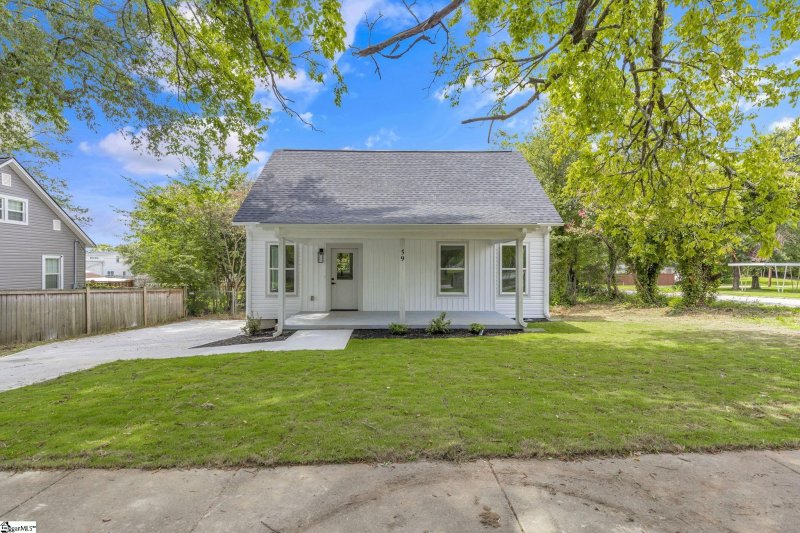 Property image 2 at 59 Allen Street, Greenville, SC 29605