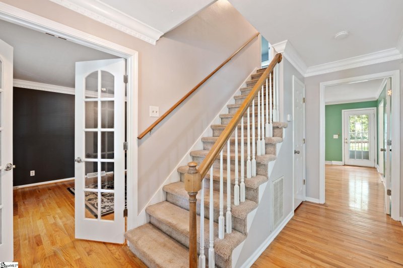 Property image 4 of 22 Bernwood Drive in Pebble Valley, Taylors, SC 29687