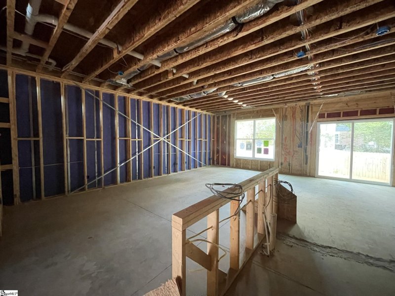 Property image 5 of 204 Spartina Court in East Main Townes, Spartanburg, SC 29307