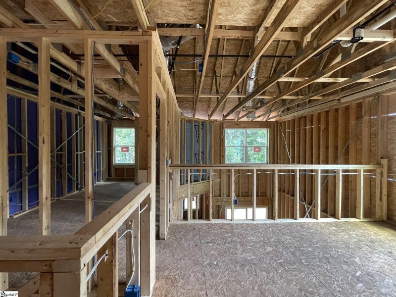 Property image 5 of 208 Spartina Court in East Main Townes, Spartanburg, SC 29307