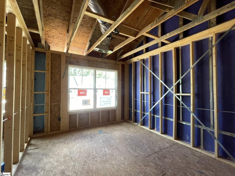 Property image 5 of 205 Spartina Court in East Main Townes, Spartanburg, SC 29307