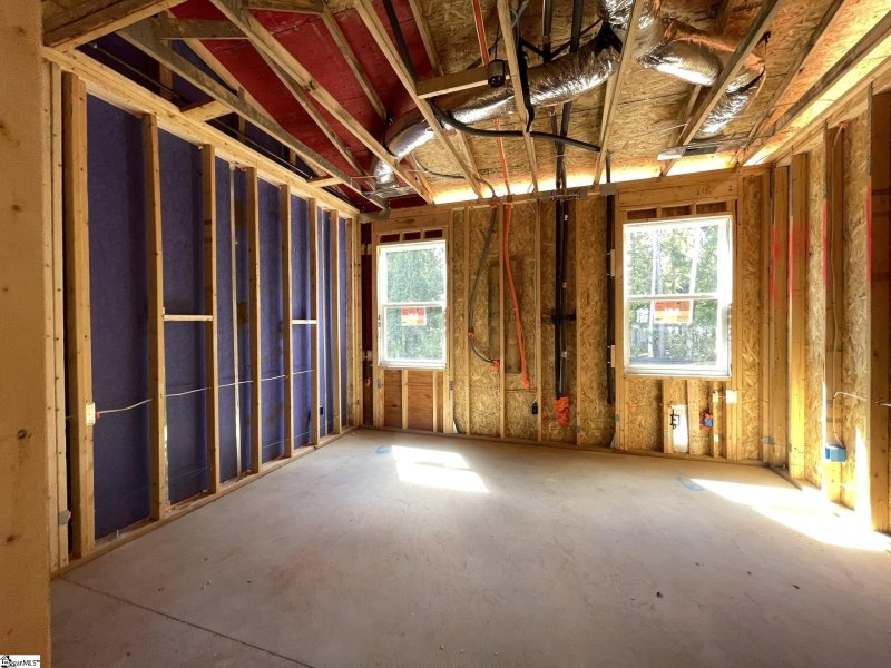 Property image 4 of 201 Spartina Court in East Main Townes, Spartanburg, SC 29307