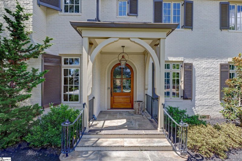 Property image 2 of 111 Antigua Way in Thornblade, Greer, SC 29650