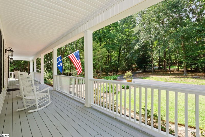 Property image 5 of 275 Ridge Way in Harrison Hills, Simpsonville, SC 29680
