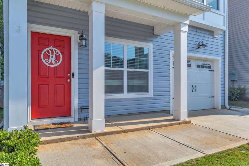 Property image 3 of 168 Highland Park Court in Highland Park, Easley, SC 29642