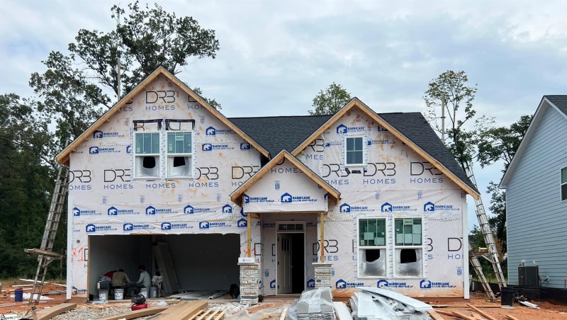 Property image 2 of 17 Long Branch Court in Creeks at Midway, Anderson, SC 29621