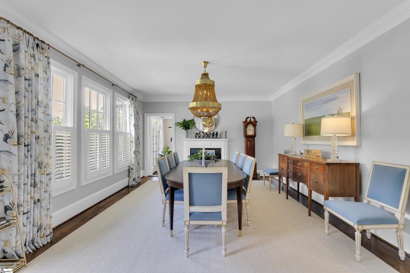 Property image 4 at 704 Crescent Avenue, Greenville, SC 29601