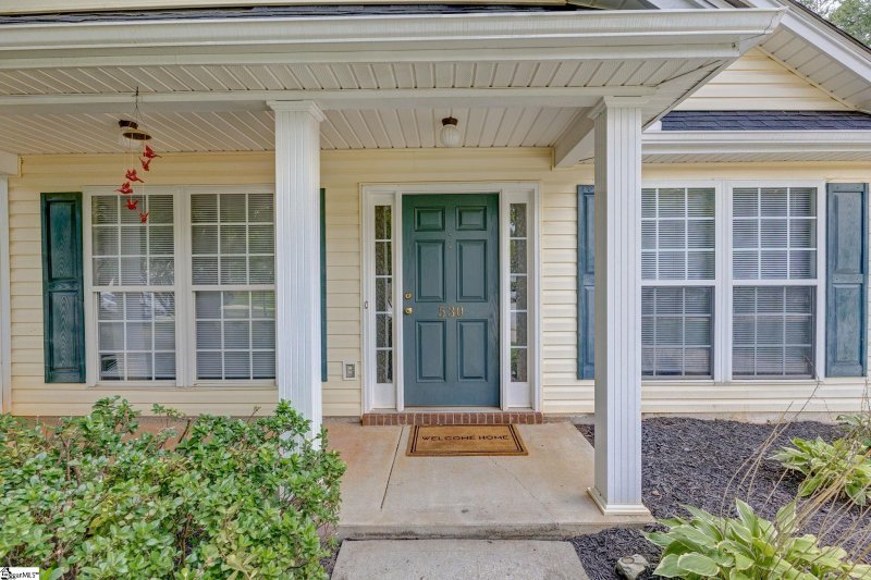 Property image 3 at 530 Glenlea Lane, Greenville, SC 29617