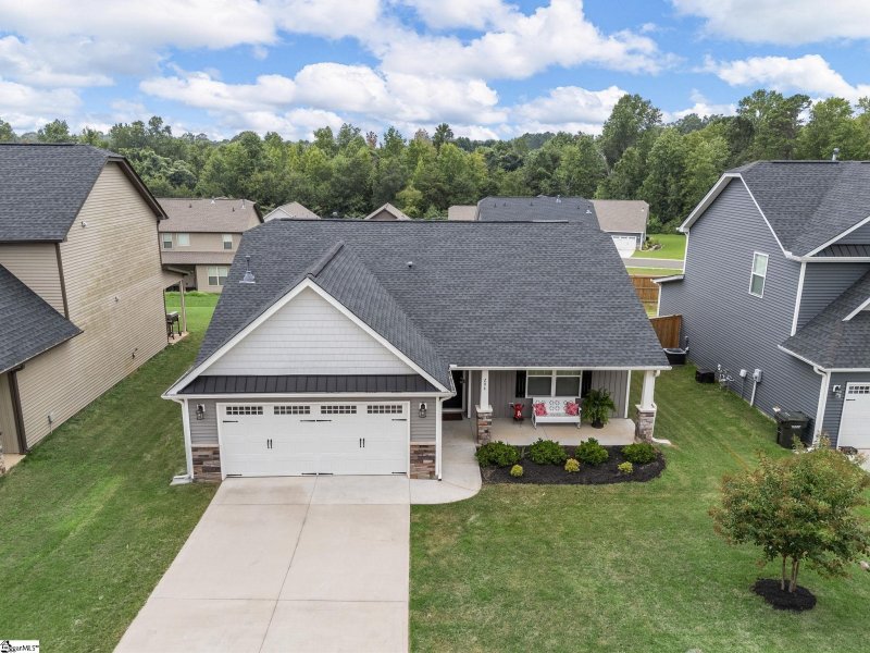 Property image 2 at 204 Freehold Way, Greer, SC 29650