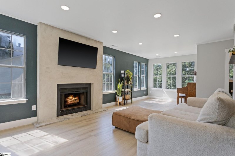 Property image 2 at 208 Furr Road, Piedmont, SC 29673