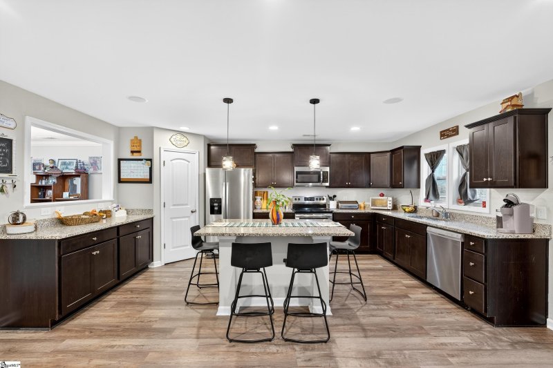 Property image 5 of 117 Bruinen Drive in Winterbrook, Fountain Inn, SC 29644