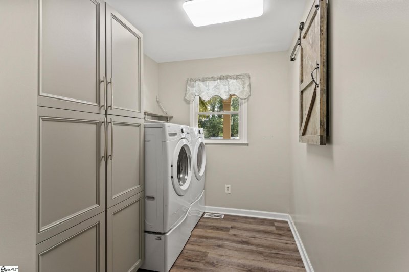 Property image 4 of 116 Martin Court in Martin Place, Williamston, SC 29697