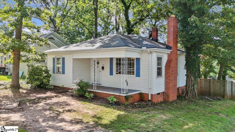 Property image 2 at 153 Pleasant Ridge Avenue, Greenville, SC 29605