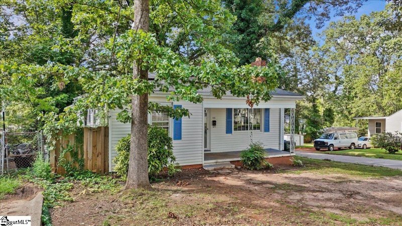 Property image 3 at 153 Pleasant Ridge Avenue, Greenville, SC 29605
