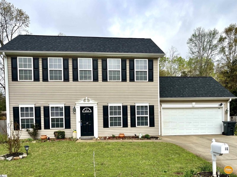 Ashmore Springs, Greenville Community