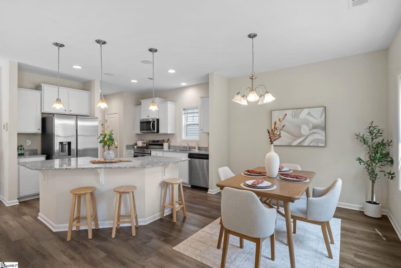 Property image 5 of 127 Highland Park Court in Highland Park, Easley, SC 29642