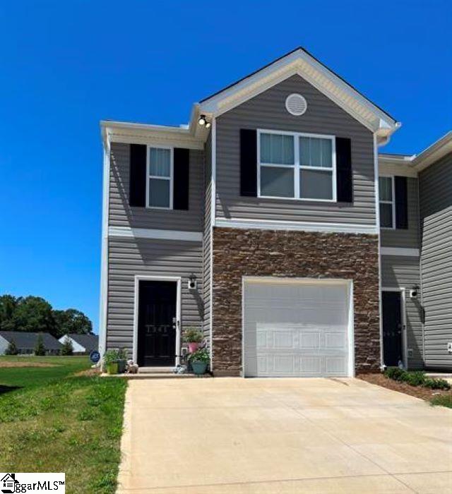 Townes at North Springs, Boiling Springs Community