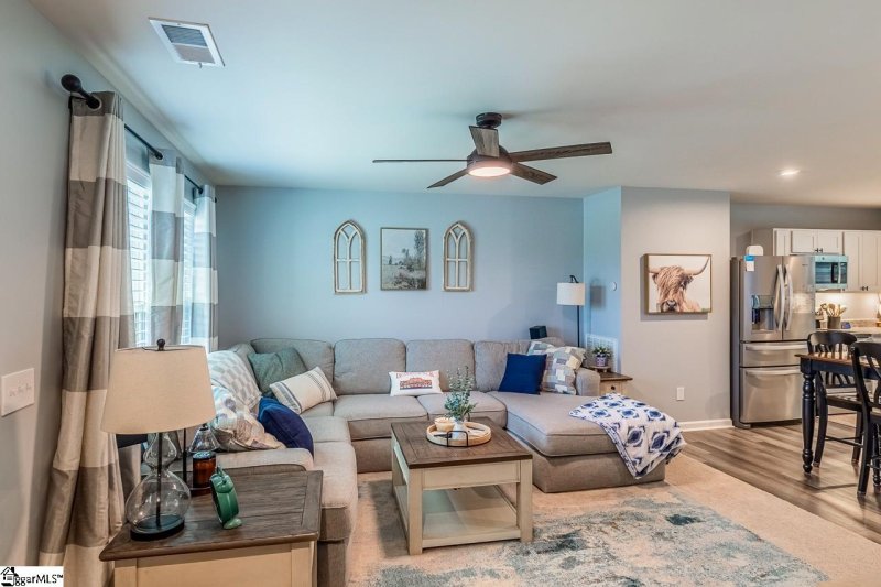 Property image 5 of 301 Wyngate Court in Barrington Creek, Piedmont, SC 29673