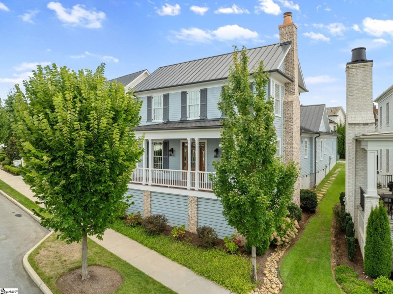 Property image 2 of 20 Odell Street in Hartness, Greenville, SC 29615
