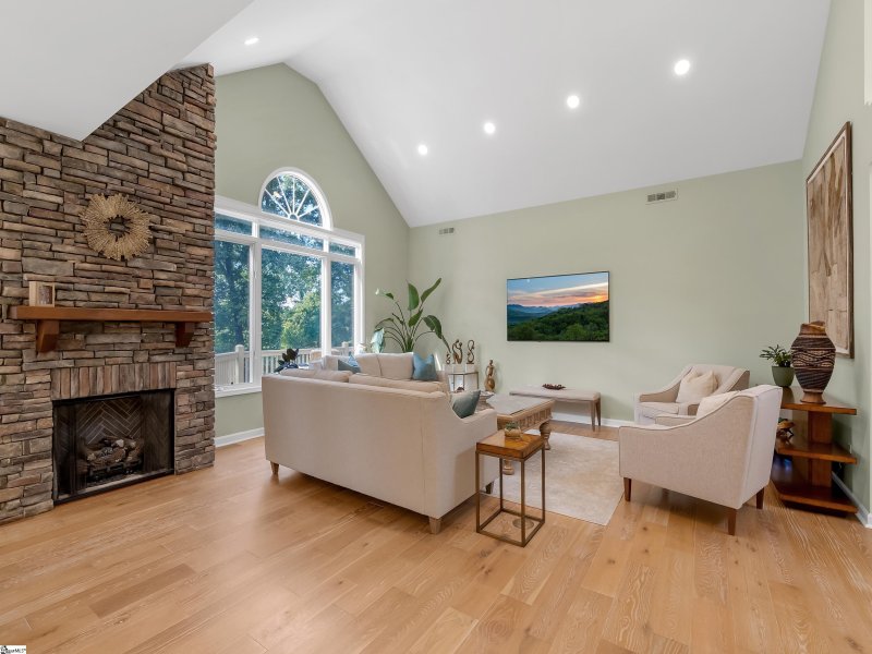 Property image 5 of 15 Grosbeak Way in The Cliffs at Glassy, Landrum, SC 29356