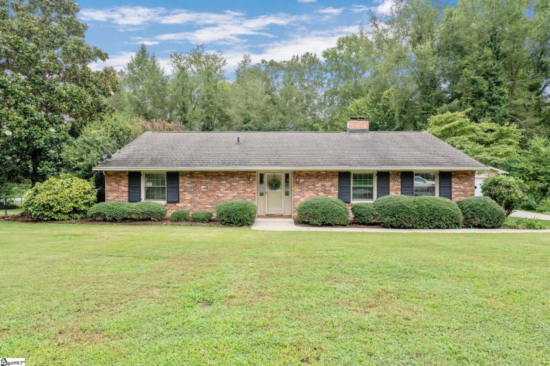 Avondale Heights - 063, Easley Community