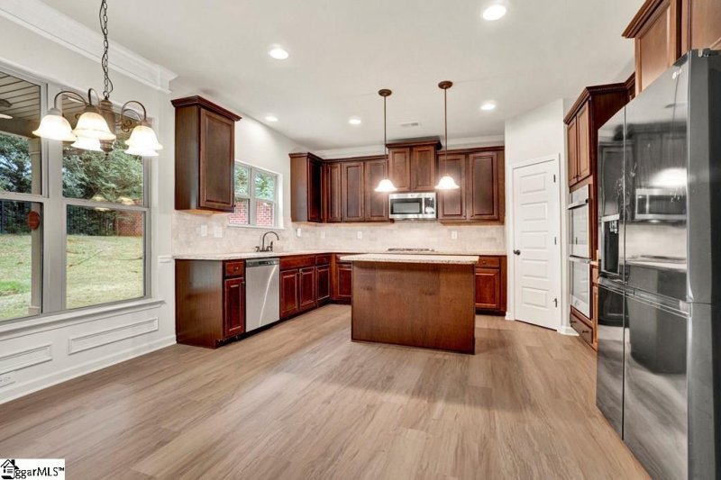 Property image 5 of 174 Buckland Drive in Rivendell, Anderson, SC 29621