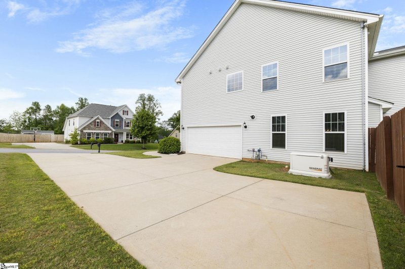 Property image 4 of 245 Rushing Waters Drive in Cool Waters, Inman, SC 29349