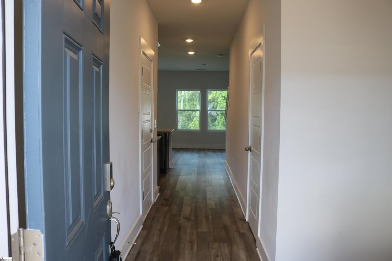 Property image 2 of 822 Thread Way in City Station Townes, Greer, SC 29651