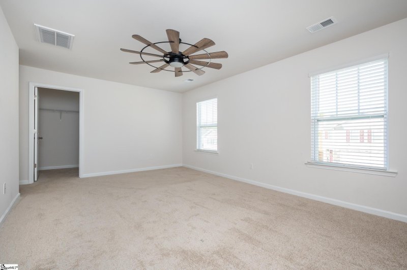 Property image 4 of 114 Green Oak Drive in Lenhardt Grove, Easley, SC 29640