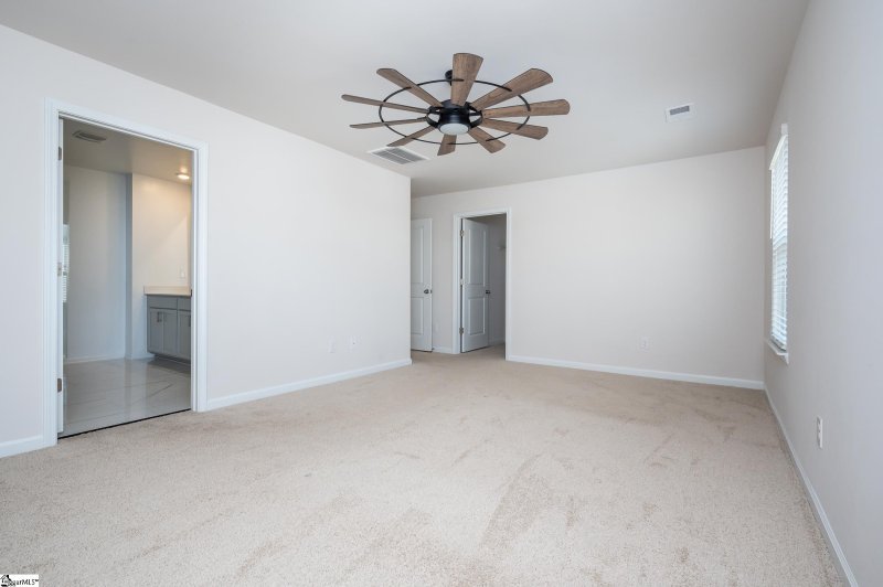 Property image 5 of 114 Green Oak Drive in Lenhardt Grove, Easley, SC 29640