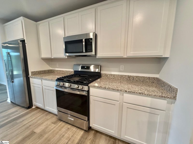 Property image 5 of 1249 Forestbrook Lane in Westbriar Woods, Spartanburg, SC 29303