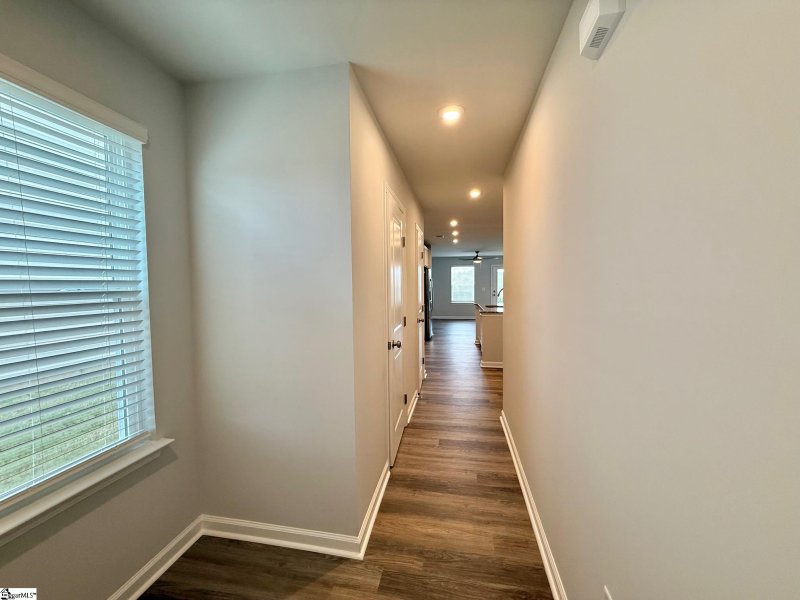 Property image 2 at 1253 Forestbrook Lane, Spartanburg, SC 29303