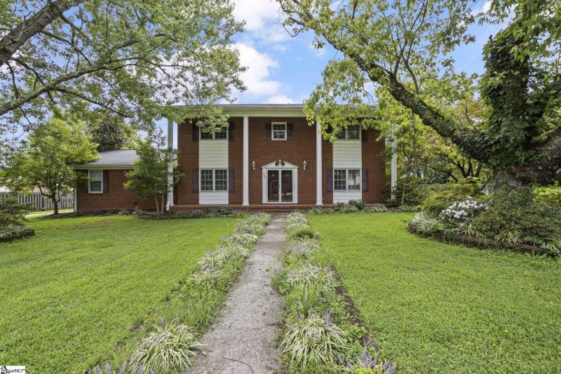 Avondale Heights - 063, Easley Community