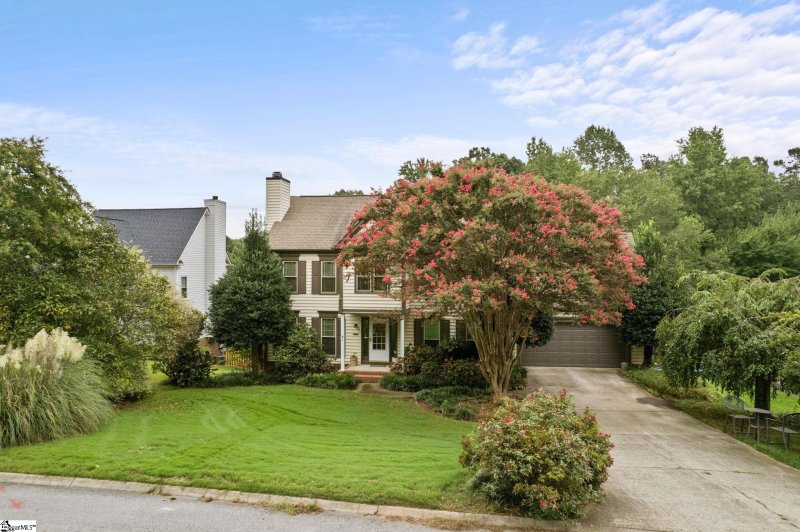 Property image 5 at 204 Pine Spring Court, Greenville, SC 29609