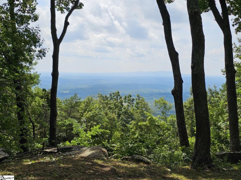 101 Southview Ledge Road