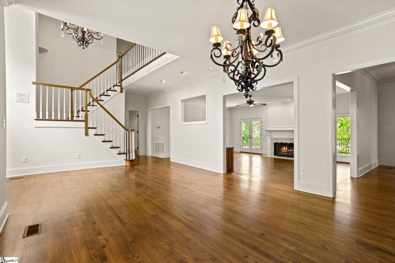 Property image 4 of 103 Greenleaf Lane in Middle Creek, Easley, SC 29642
