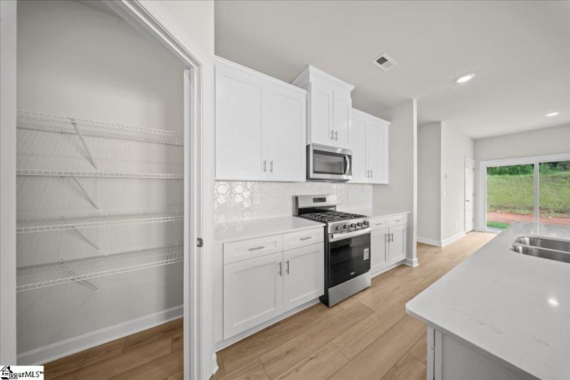 Property image 5 at 101 Pleasure Lane, Taylors, SC 29687