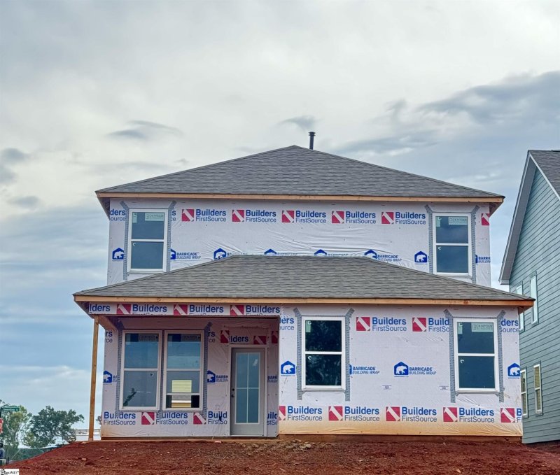 Property image 2 of 473 Sweetbay Drive in The Pier South, Seneca, SC 29678