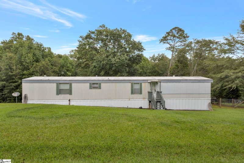 Property image 2 at 123 Twin Pond Road, Easley, SC 29640