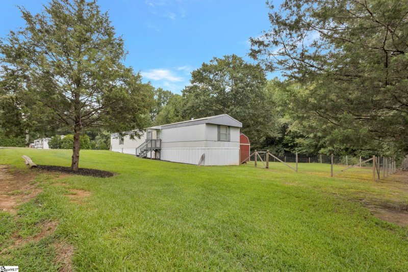Property image 3 at 123 Twin Pond Road, Easley, SC 29640