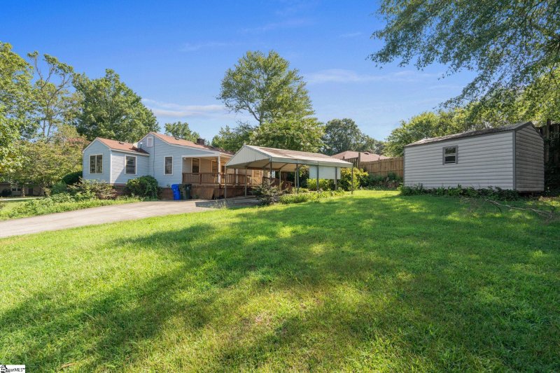 Property image 4 at 122 Legrand Boulevard, Greenville, SC 29607