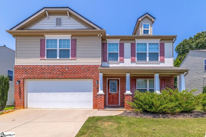 Property image 2 of 316 Victory Lane in Bridle Path, Moore, SC 29369