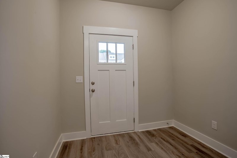 Property image 3 of 374 Hague Drive in Fairmont Ridge, Duncan, SC 29334