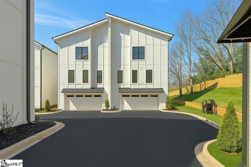 Property image 2 of 115 Lepak Lane in Hue on Green, Greenville, SC 29605