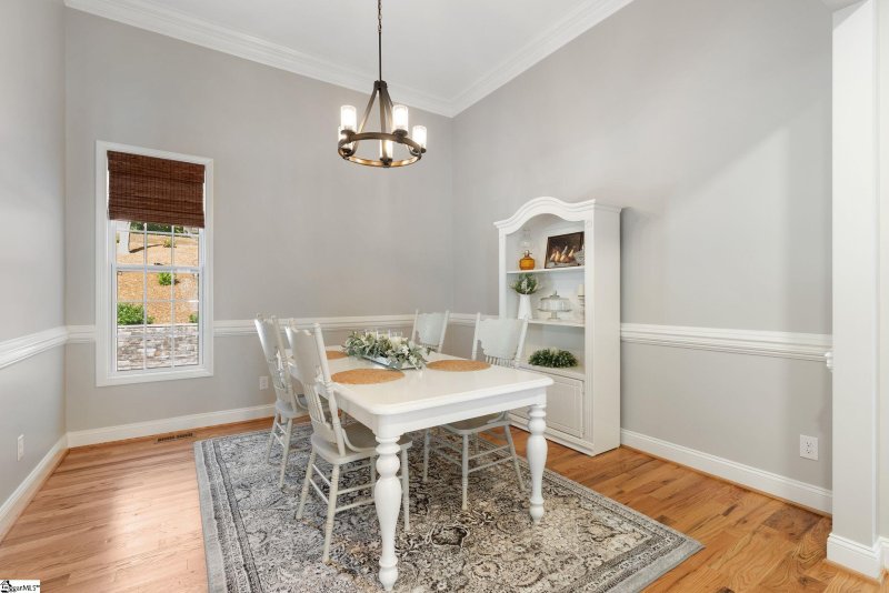 Property image 5 of 105 Winterbrook Circle in Stone Pond, Seneca, SC 29678