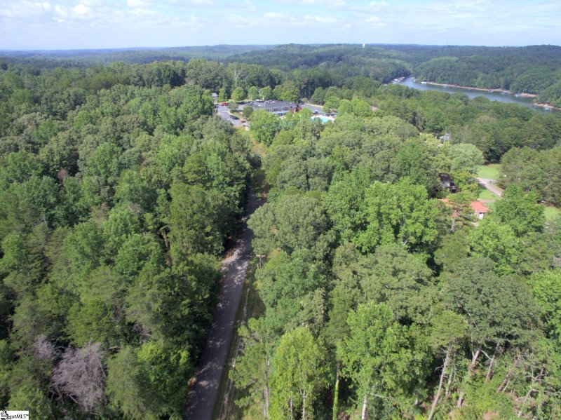 Property image 4 of 0 Dr Jones Road in Foxwood Hills, Westminster, SC 29693