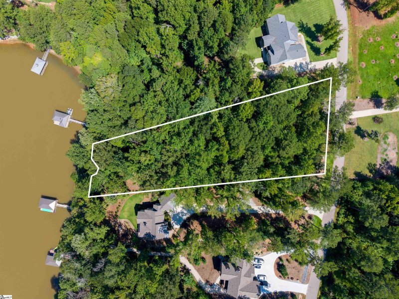 43 Harbor Point Road