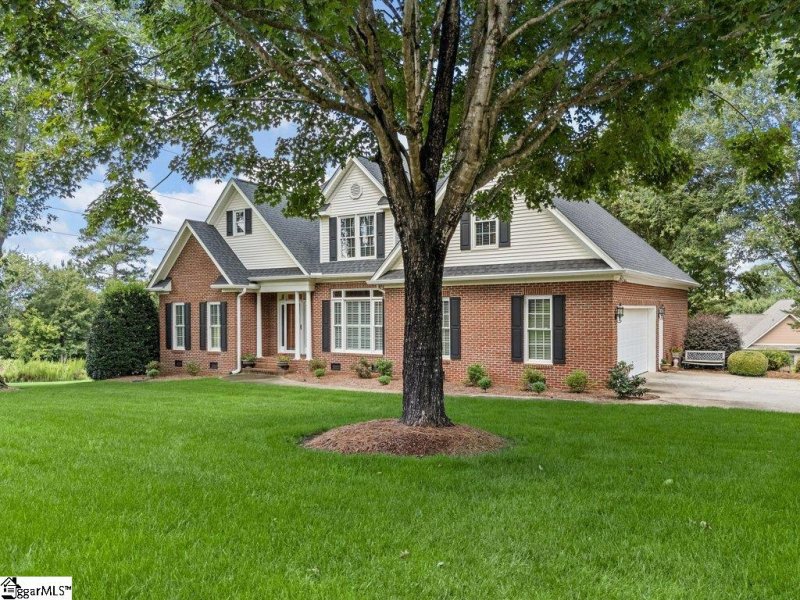 Property image 4 of 372 Old South Road in River Falls Plantation, Duncan, SC 29334-9266