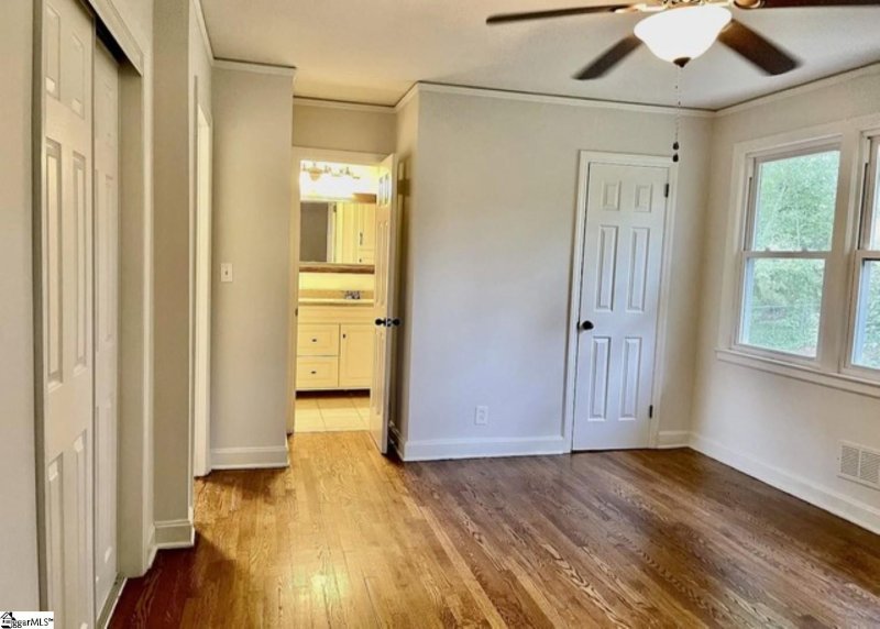 Property image 3 of 108 Marlboro Drive in Belle Meade, Greenville, SC 29605