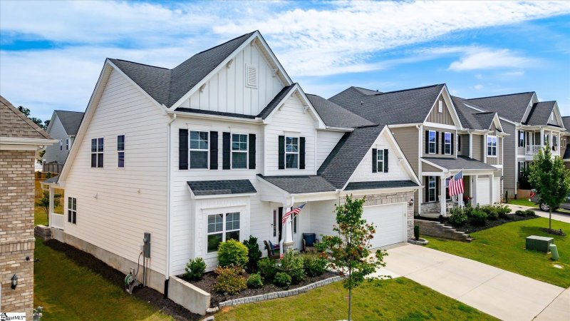 Property image 3 at 214 Reseda Drive, Greenville, SC 29607